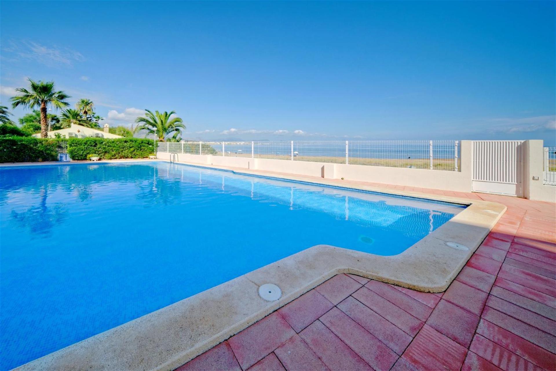 Căn hộ Molinell 3a En Primera Linea Del Mar